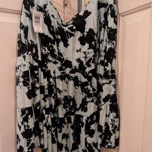 Torrid Black and White Abstract Dress